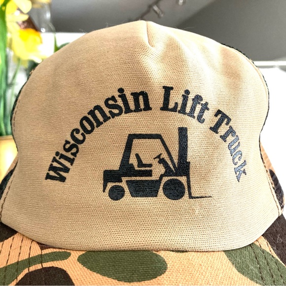 Vintage WISCONSIN LIFT TRUCK Camoflage Trucker Cap - Picture 5 of 11